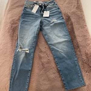 asos | petite ripped mom jeans